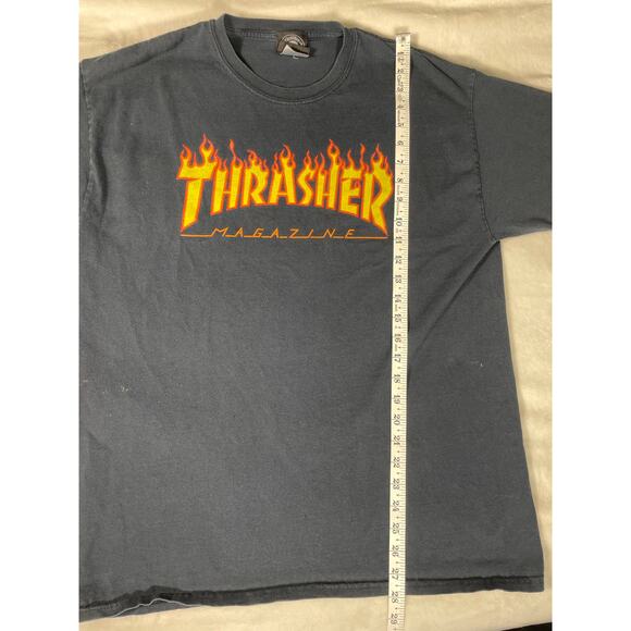 Thrasher Flame Logo Tee Black L Skateboarding Shirt - Picture 4 of 7